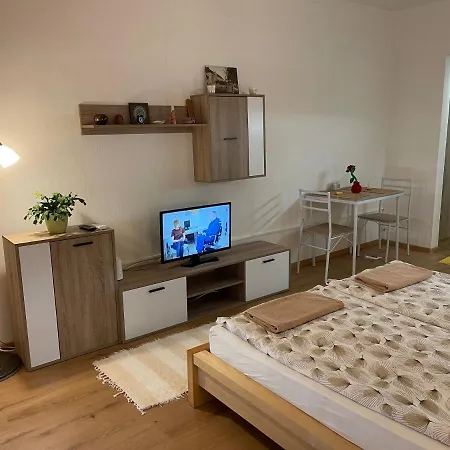 Siofoki Belvarosi Apartman 아파트 *